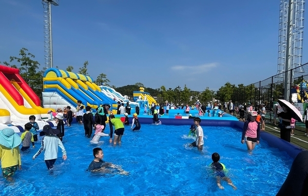 화성시 새솔동 제2회 수노을 여름 물놀이축제 성황리에 마치다.